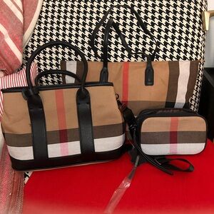 Stylish Plaid Handbag and Crossbody Set